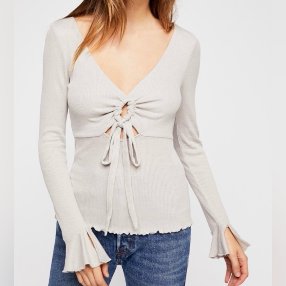 Women's Cream Long Sleeve Top